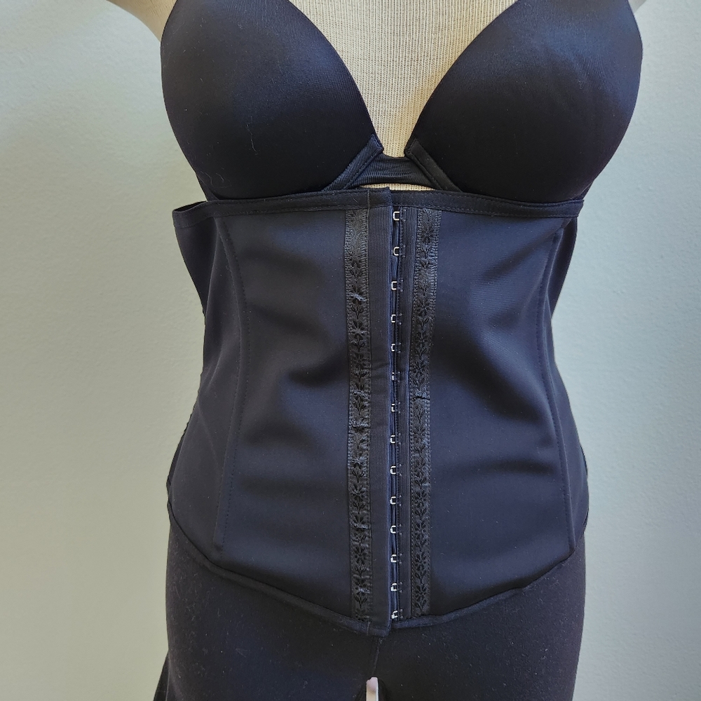 Corset Waist Trainer for Women's, Colombian Waist cincher 3 hook, Weight…